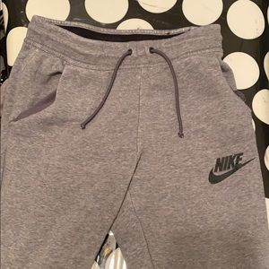 Women’s Nike Sweats Small